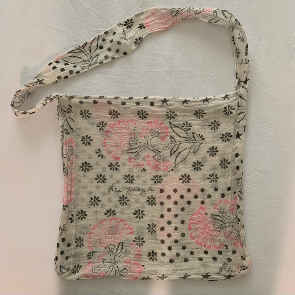 Free People cloth shoulder bag.